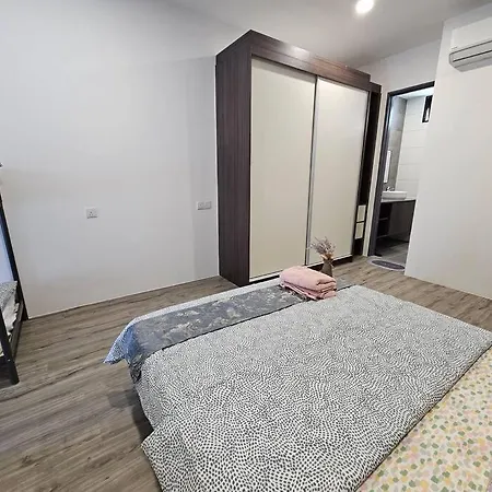 Lovely Podium Cityview 3Bedroom With Pool A2 Kuching Luaran gambar