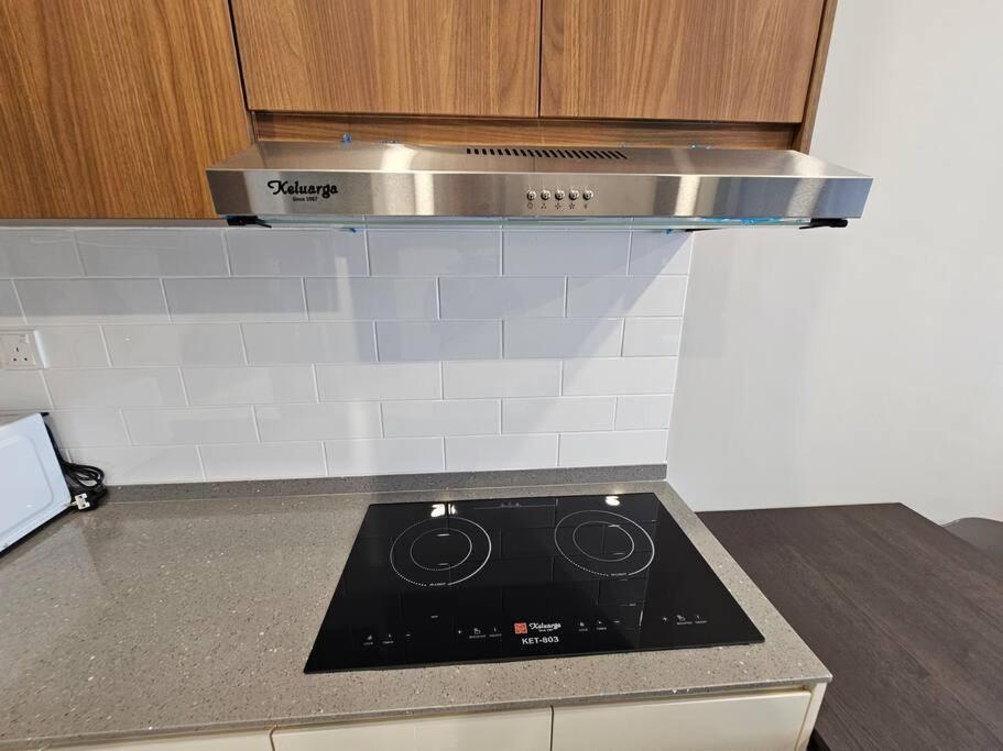 Lovely Podium Cityview 3bedroom With Pool A2 Apartment *